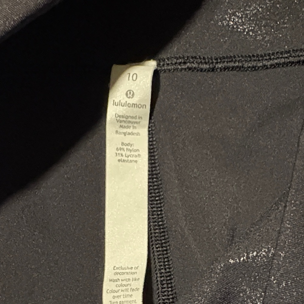 Excellent Condition. Lululemon Align High Rise Cropped 21” Leggings - Picture 5 of 5